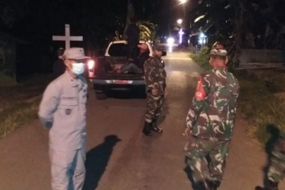 Cegah Covid-19, SPKKL Ambon dan Polda Maluku Patroli Malam di Dua Negeri - JPNN.COM