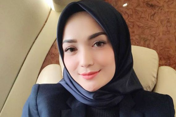 3 Berita Artis Terheboh: Imel Putri Jadi Sorotan, Hotman Minta Tolong kepada Gubernur Sumut - JPNN.COM