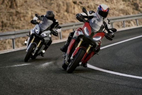 BMW S1000XR Melantai di Indonesia, Harganya Lebih Mahal dari Fortuner - JPNN.COM