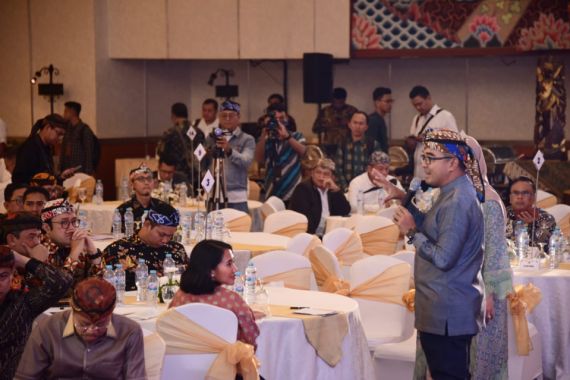 Banjir Dukungan di Rempug Jukung Sauyunan Pikeun Ngawujudkeun Jabar Juara Lahir Batin - JPNN.COM