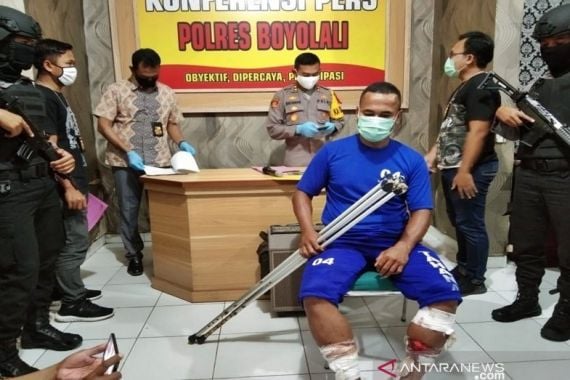 Semoga setelah Ditembak Polisi, Ari Wibowo Kapok dan Menjadi Orang Baik, Amin - JPNN.COM