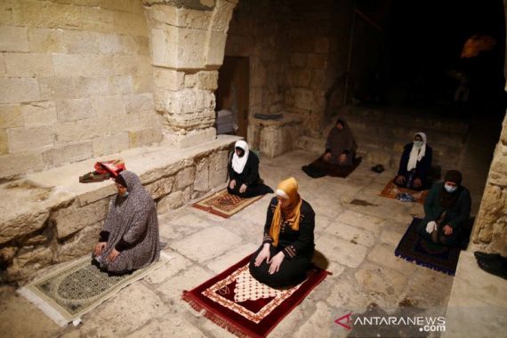 Sekelompok Pemusik Muda Coba Hidupkan Lagi Suasana Ramadan di Yerusalem - JPNN.COM