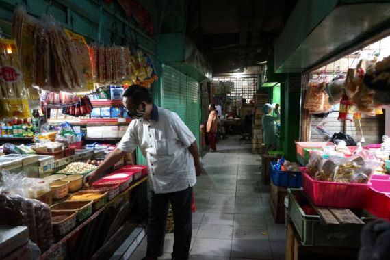 Suami Istri Meninggal, Awal Terkuaknya Klaster Pasar Simo Surabaya - JPNN.COM