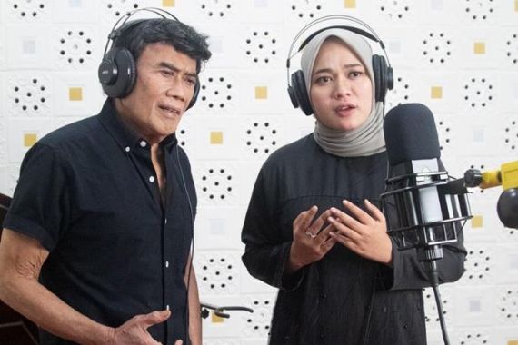 Rhoma Irama Berduet dengan Anisa Rahman, Rekam 2 Lagu - JPNN.COM