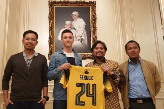 Owner Barito Putera: Daripada Lepas ke Tangan Orang Lain, Lebih Baik Kami Kumpulkan - JPNN.COM