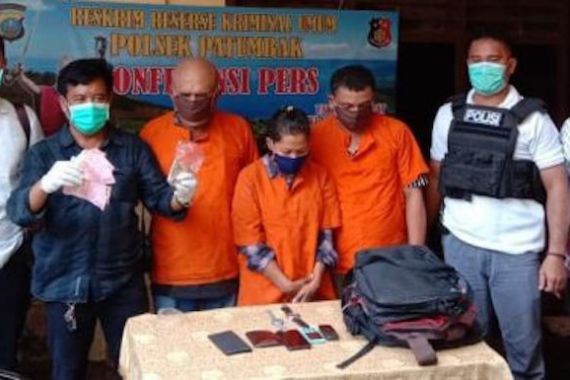 Komplotan Bandit Beraksi Dalam Angkot, Pakai Modus Baru, Waspada! - JPNN.COM