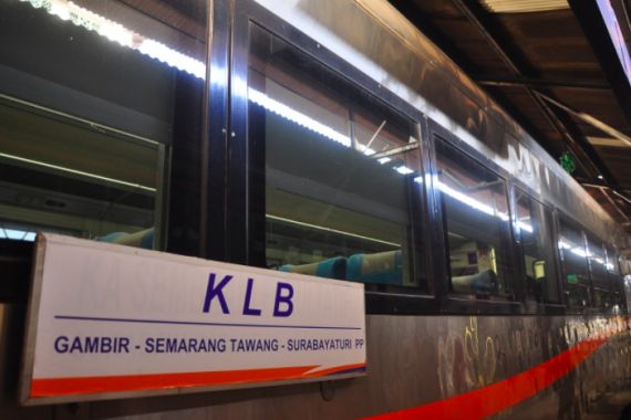 Kereta Jarak Jauh Belum Beroperasi, KAI Perpanjang Pengembalian Uang Tiket - JPNN.COM
