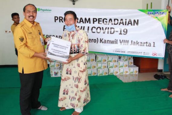 PT Pegadaian Serahkan Paket Bantuan untuk Seniman Jakarta - JPNN.COM
