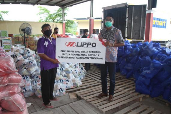 Lippo Karawaci Berikan Bantuan 2.000 Paket Sembako Kepada Pemkab Tangerang - JPNN.COM