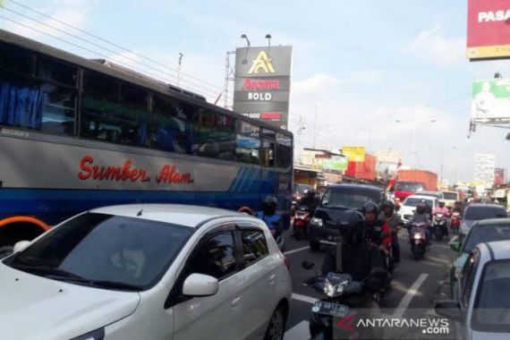 Hati-hati di Jalan! PSBB Sia-sia, Pemudik dari Jateng-Jabar Mulai Masuk Yogyakarta - JPNN.COM