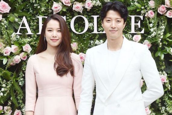 3 Tahun Menikah, Lee Dong-gun dan Cho Youn-hee Akhirnya Bercerai - JPNN.COM