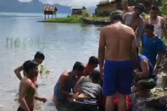 Berita Duka: Jasad Intal Ditemukan Warga Mengapung di Sungai - JPNN.COM