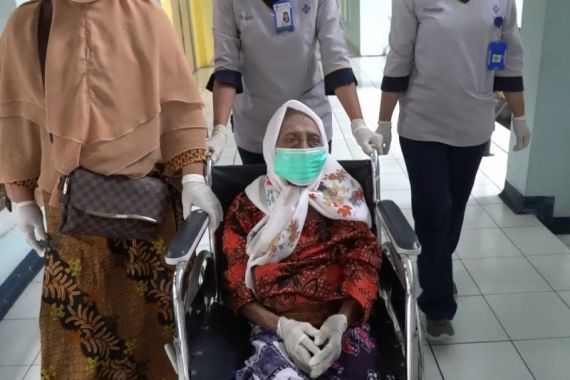 Dokter Tjipto Ungkap Perilaku Mencengangkan Nenek Warga Surabaya, Aminah Kaget - JPNN.COM