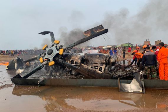 KSAD Mengantongi Hasil Investigasi Jatuhnya Helikopter yang Menewaskan Lima Prajurit TNI di Kendal - JPNN.COM