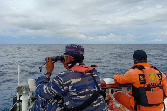 Tim SAR Gabungan Hentikan Pencarian Korban Jatuh di Laut - JPNN.COM