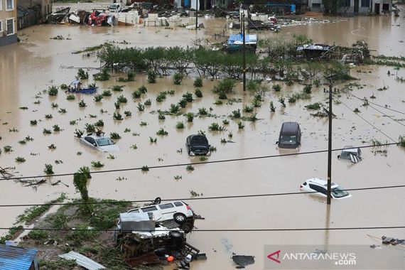 Banjir Besar di Tiongkok Selatan Sebabkan Kerugian Rp 8 Triliun - JPNN.COM