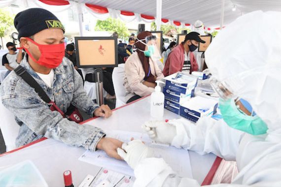 Rapid Test Massal BIN, Tercatat 201 Warga Surabaya Harus Tes Swab - JPNN.COM