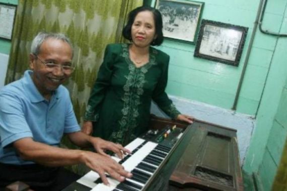 Sartono, Pencipta Lagu Hymne Guru yang Mulai Terganggu Daya Ingatnya - JPNN.COM