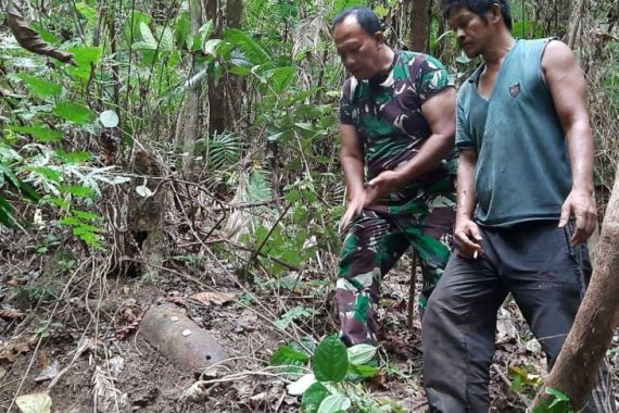 TNI Sampai Turun ke Lokasi Penemuan Bom Rudal di Aceh Jaya - JPNN.COM