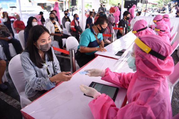 Hari ke-22 Rapid Test Massal BIN di Surabaya: Angka Reaktif Mulai Turun - JPNN.COM