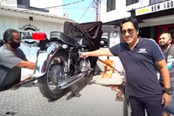 Andre Taulany: Sultan Bintaro mau Tambah Motor Baru Lagi - JPNN.COM