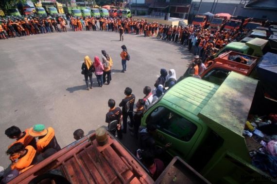 Pemkab Menunggak Retribusi Sampah, Pemkot Serang Meradang - JPNN.COM