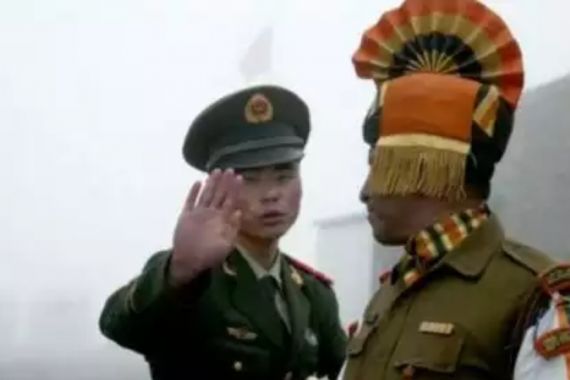Tiongkok Vs India, 3 Tentara Tewas Akibat Lemparan Batu - JPNN.COM