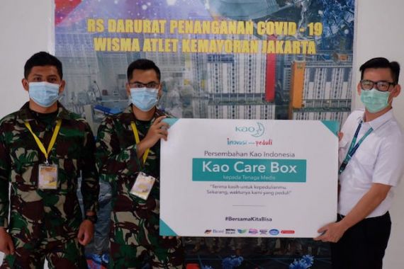 Kao Indonesia Donasikan Ribuan Alat Kebersihan ke RS Darurat Wisma Atlet   - JPNN.COM