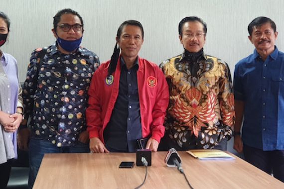 PSSI Bentuk Satgas Timnas, Ketuanya Syarif Bastaman, nih Tugasnya - JPNN.COM