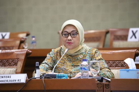 Ida Fauziyah: Subsidi Gaji tidak Gunakan Dana Peserta BPJS Ketenagakerjaan - JPNN.COM