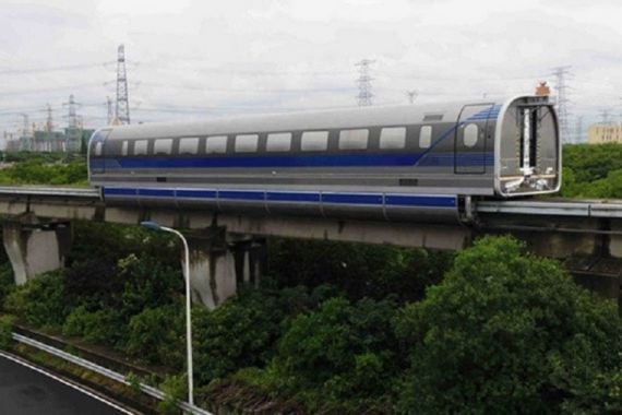 Keren, Tiongkok Sukses Uji Coba Kereta Melayang Supercepat - JPNN.COM