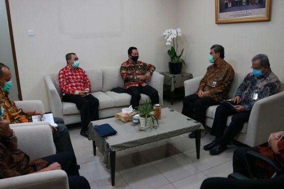 Demi Infrastruktur Riau, Syamsuar Datangi Kementerian PUPR - JPNN.COM