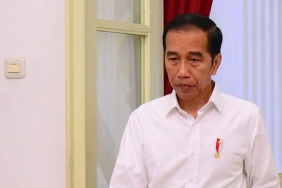 Bicara soal Penanganan Covid-19, Jokowi: Enggak Ada Pergerakan Signifikan - JPNN.COM