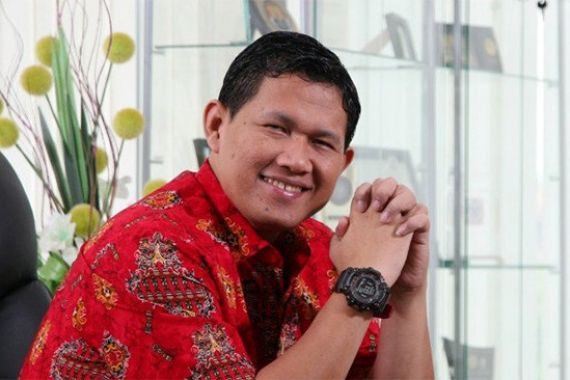 Pratama: Kita Harus Mandiri di Teknologi Luar Angkasa, Energi Terbarukan dan Internet - JPNN.COM