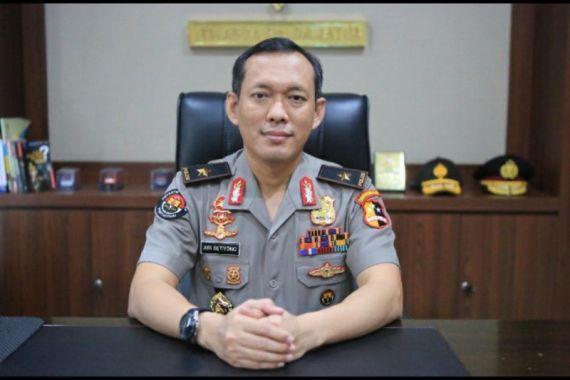Polri Tak Keluarkan Izin Keramaian Nonton Bareng G30S/PKI, Keselamatan Jiwa Masyarakat yang Paling Utama - JPNN.COM