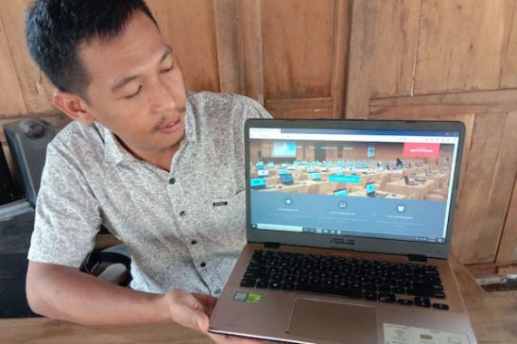 Di Tengah Pandemi, Alumnus Amikom Yogyakarta Bikin Website Sewa Laptop - JPNN.COM