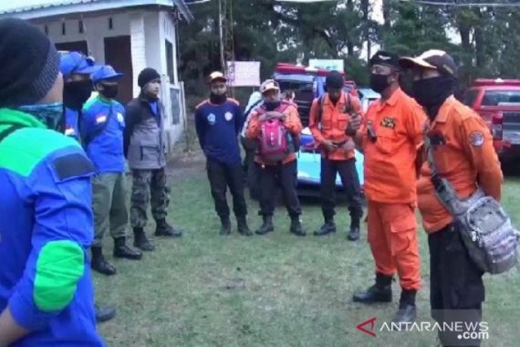 Seorang Pendaki Gunung Lawu Ditemukan Tewas, Jasadnya di Pinggir Jurang - JPNN.COM