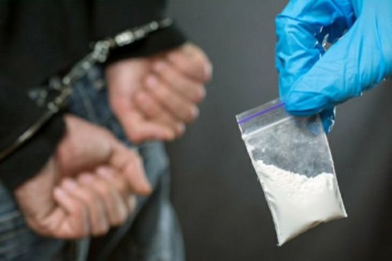 Pesinetron RR Ditangkap Polisi karena Narkoba, Kombes Yusri: Hasil Tes Urine Positif - JPNN.COM