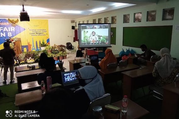 Simak! Pesan Menteri Siti Nurbaya pada Siswa SMAN 8 Jakarta - JPNN.COM
