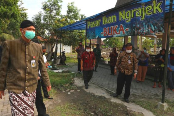 Ganjar Punya Rencana Besar untuk Dua Pasar Tradisional dekat Kawasan Borobudur - JPNN.COM
