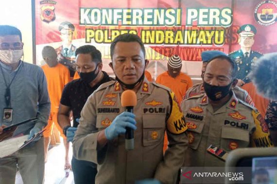 Lima Remaja Keroyok Anggota Polisi Lantaran Kalah Main Futsal - JPNN.COM