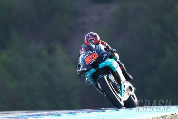 Tegang, Dramatis! Marquez Ditandu, Quartararo Juara MotoGP Spanyol - JPNN.COM