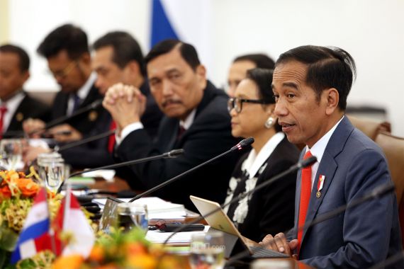 Jokowi: Bangkok, Tokyo dan London juga Lockdown - JPNN.COM