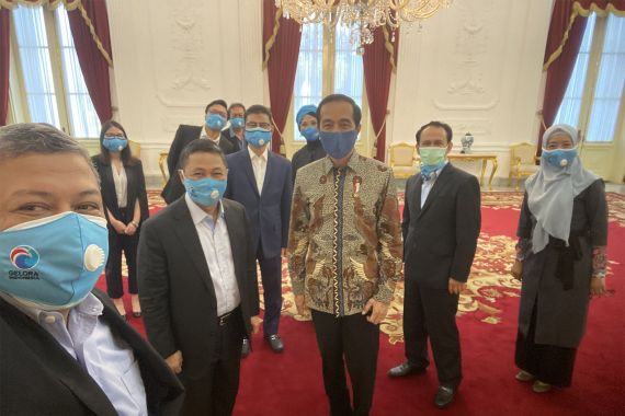 Pertama Kali Terjadi, Berat Badan Jokowi Turun 3 Kilogram - JPNN.COM