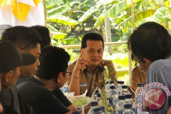 Cerita I Made Kembang, Pernah Dituduh Produk Politik Dinasti - JPNN.COM