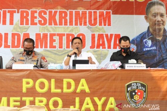 Editor Metro TV Diduga Bunuh Diri, 2 Tusukan di Leher, 4 di Dada - JPNN.COM