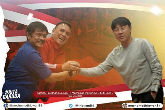 Shin Tae Yong dan Indra Sjafri Berjabat Tangan, Sudah Akur? - JPNN.COM