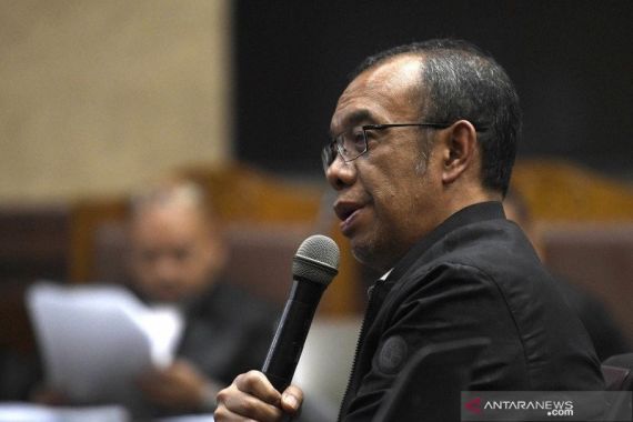 Alasan Liga 1 Diminta Melakukan Tes PCR, Bukan Tes Cepat - JPNN.COM