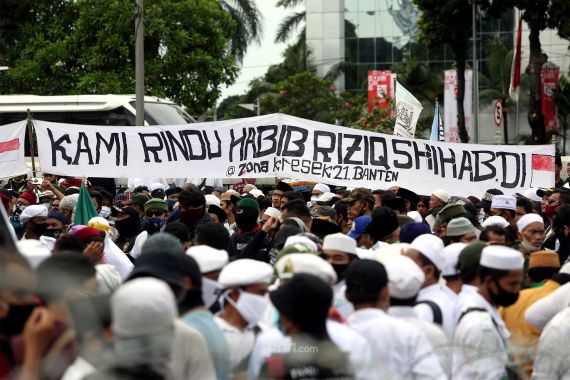 Habib Rizieq Dukung Anies Baswedan Terapkan PSBB Jakarta - JPNN.COM