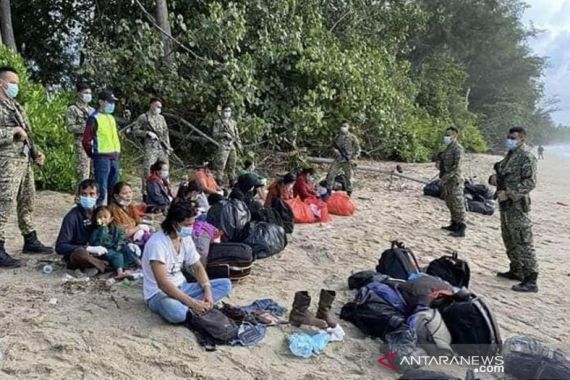 Tentara Malaysia Kembali Tangkap WNI, Kali Ini 13 Pria dan 5 Wanita - JPNN.COM